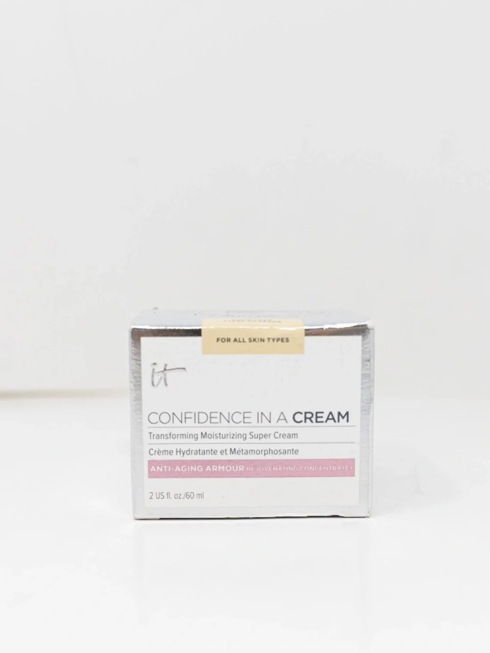 NEW IT Cosmetics Confidence In A Cream Transforming Moisturizing Lotion 2 fl oz